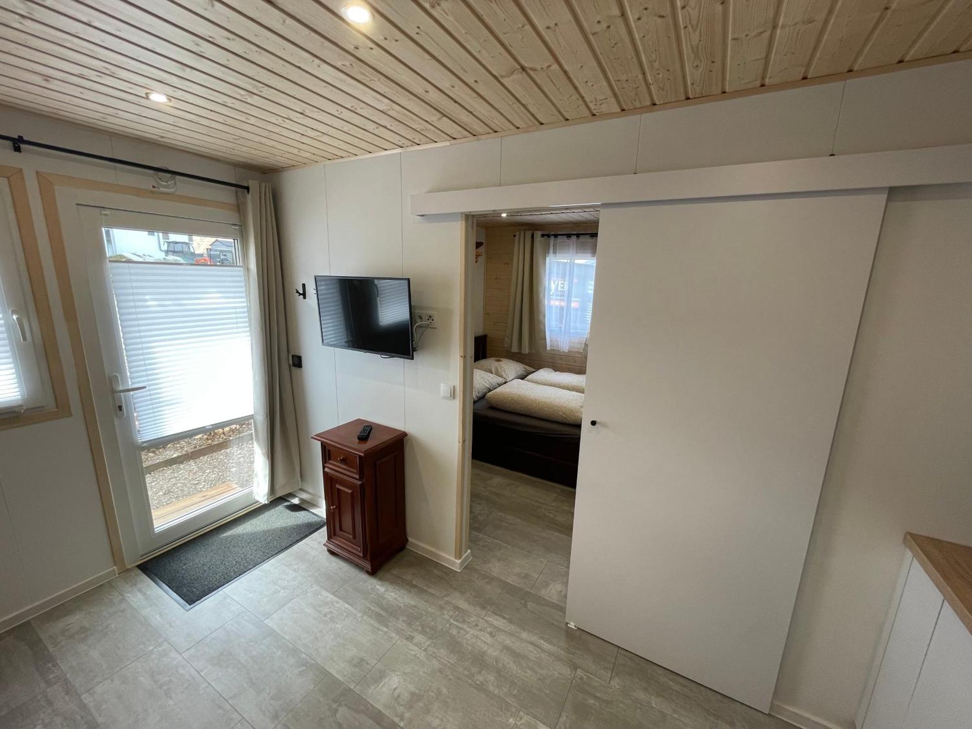 Tinyhaus #4 Huelben - Ortsrand - Kostenlose Parkplaetze Hulben Exteriér fotografie